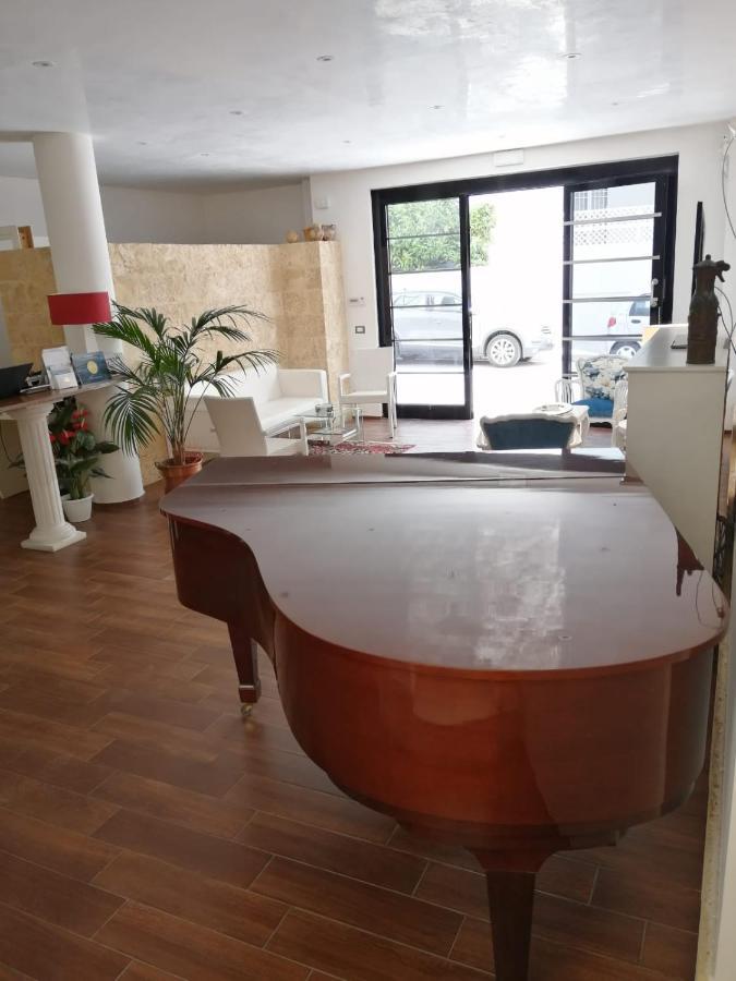 Felicity Residence 갈리폴리 외부 사진